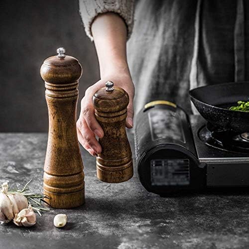 Adjustable Wooden Salt and Pepper Mill Set