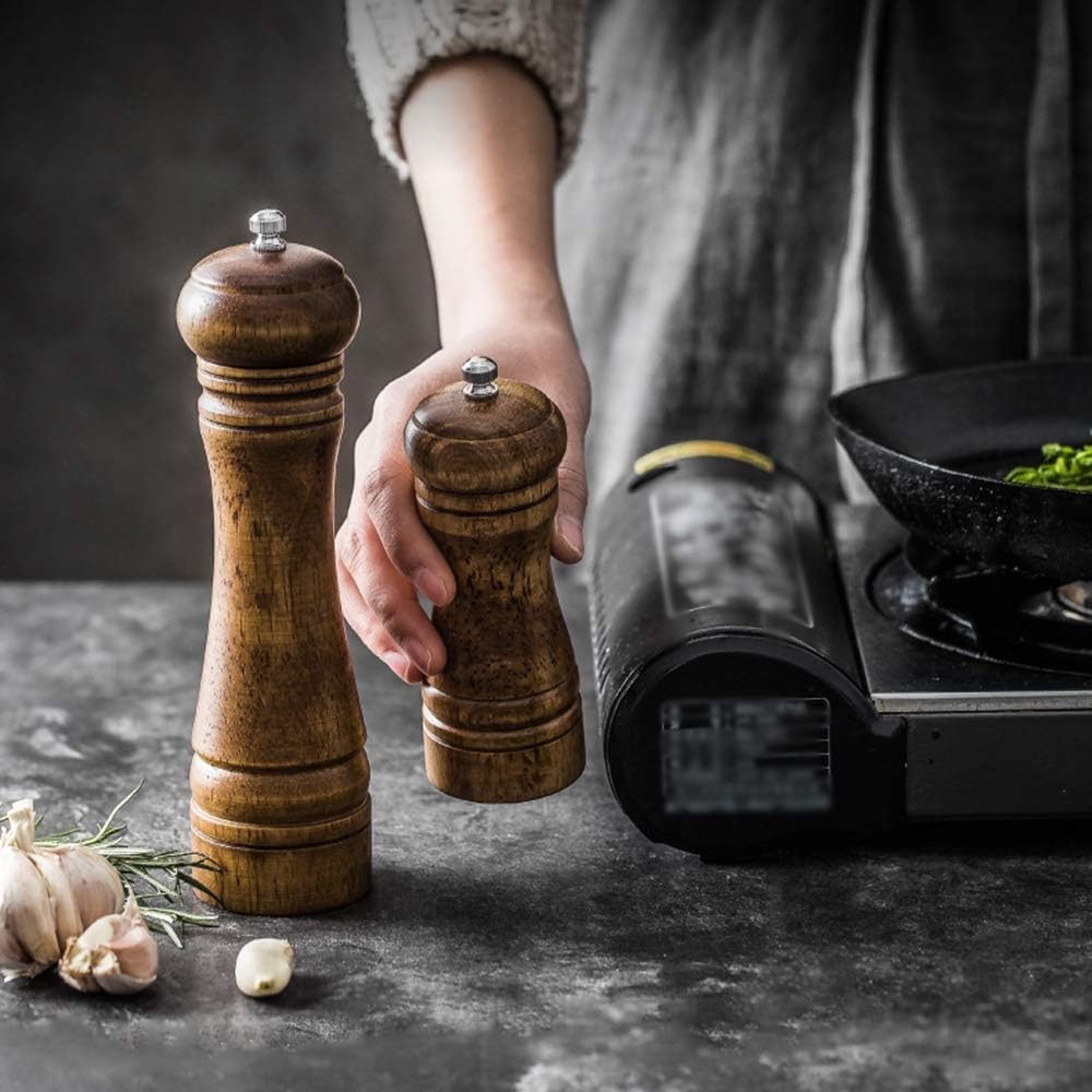 Adjustable Wooden Salt and Pepper Mill Set