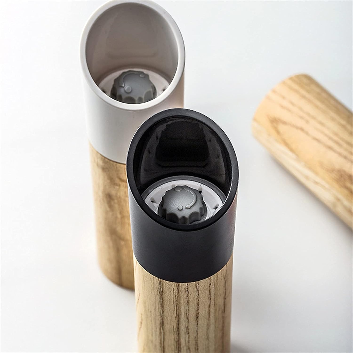 LEIXIUSM Adjustable Ceramic Pepper Mill Shaker