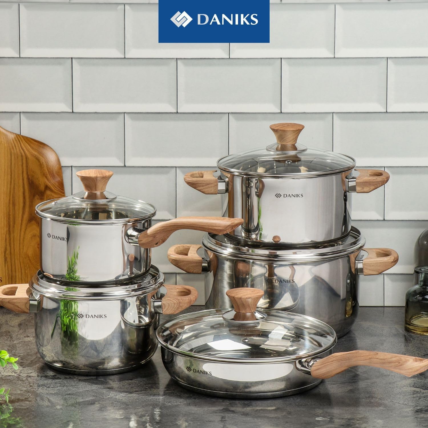 Daniks Oslo 2 Quart Stockpot with Glass Lid and Stay-Cool Handles