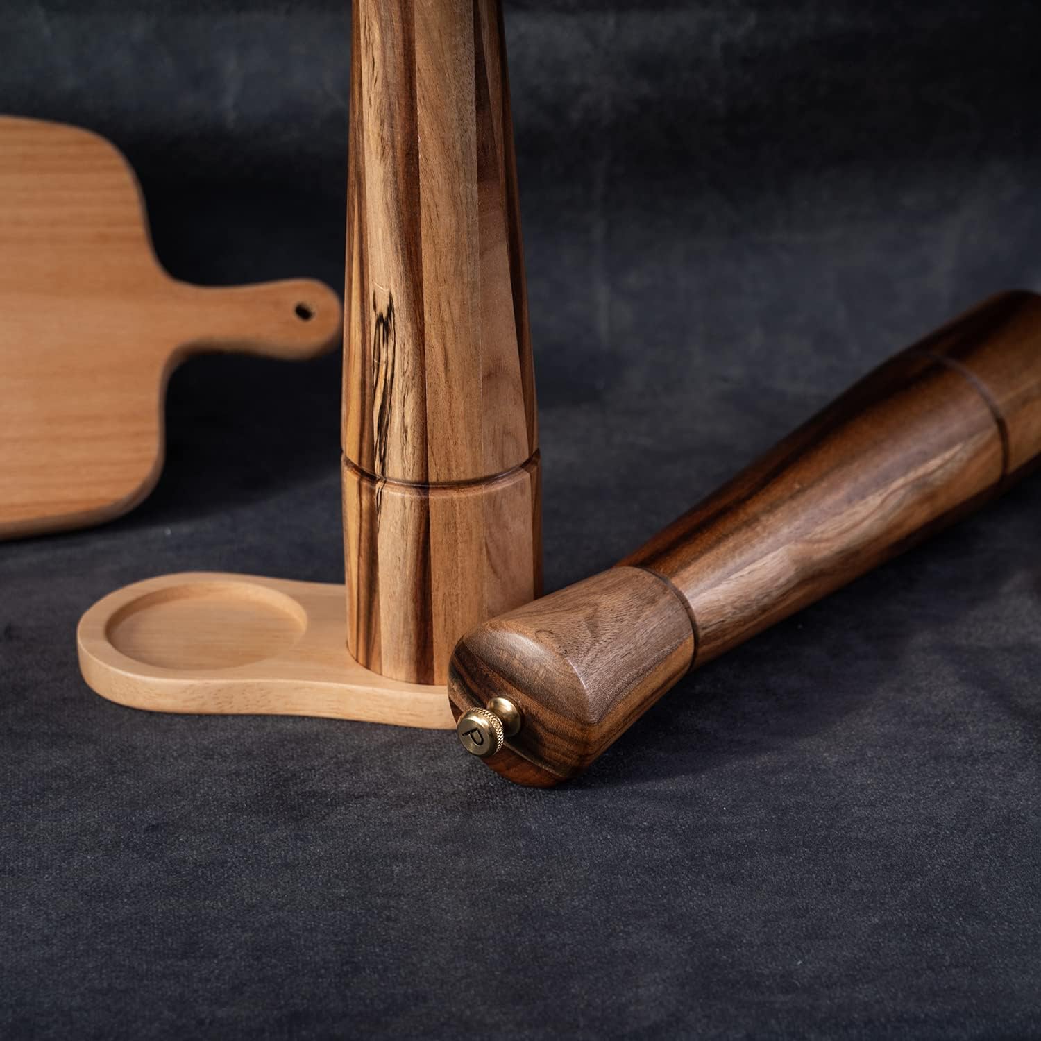 Salt and Pepper Mill Tray - Rubber Wood 6 cm Inner Diameter