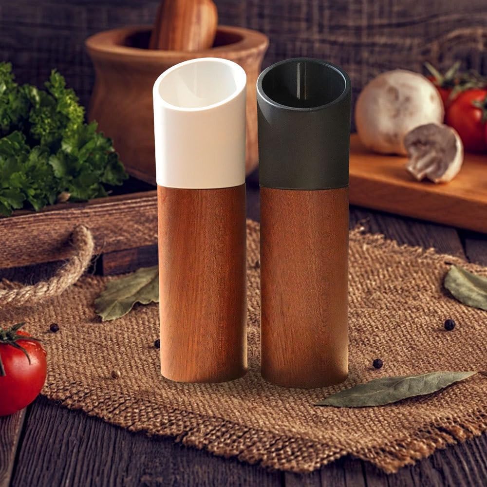 EHRAZLWO Coarseness Pepper Shaker Squeeze Bottles Set