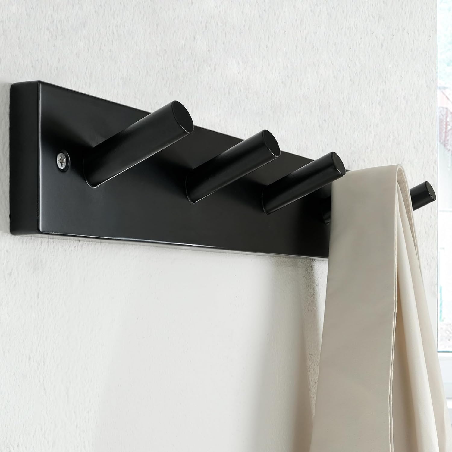 SKOLOO Black 5 Peg Bamboo Wall Hook Coat Rack