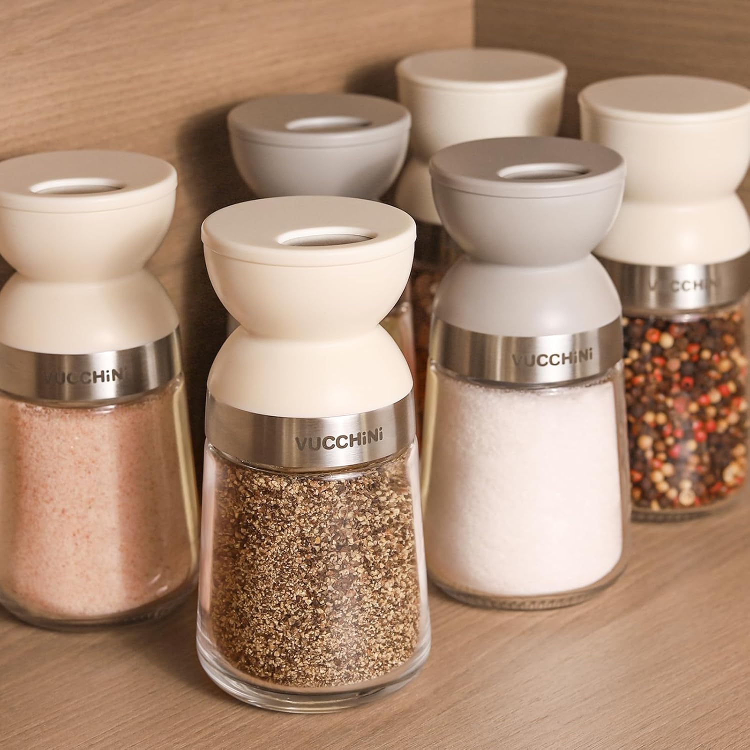 VUCCHINI Salt Pepper Shaker Set with Lid