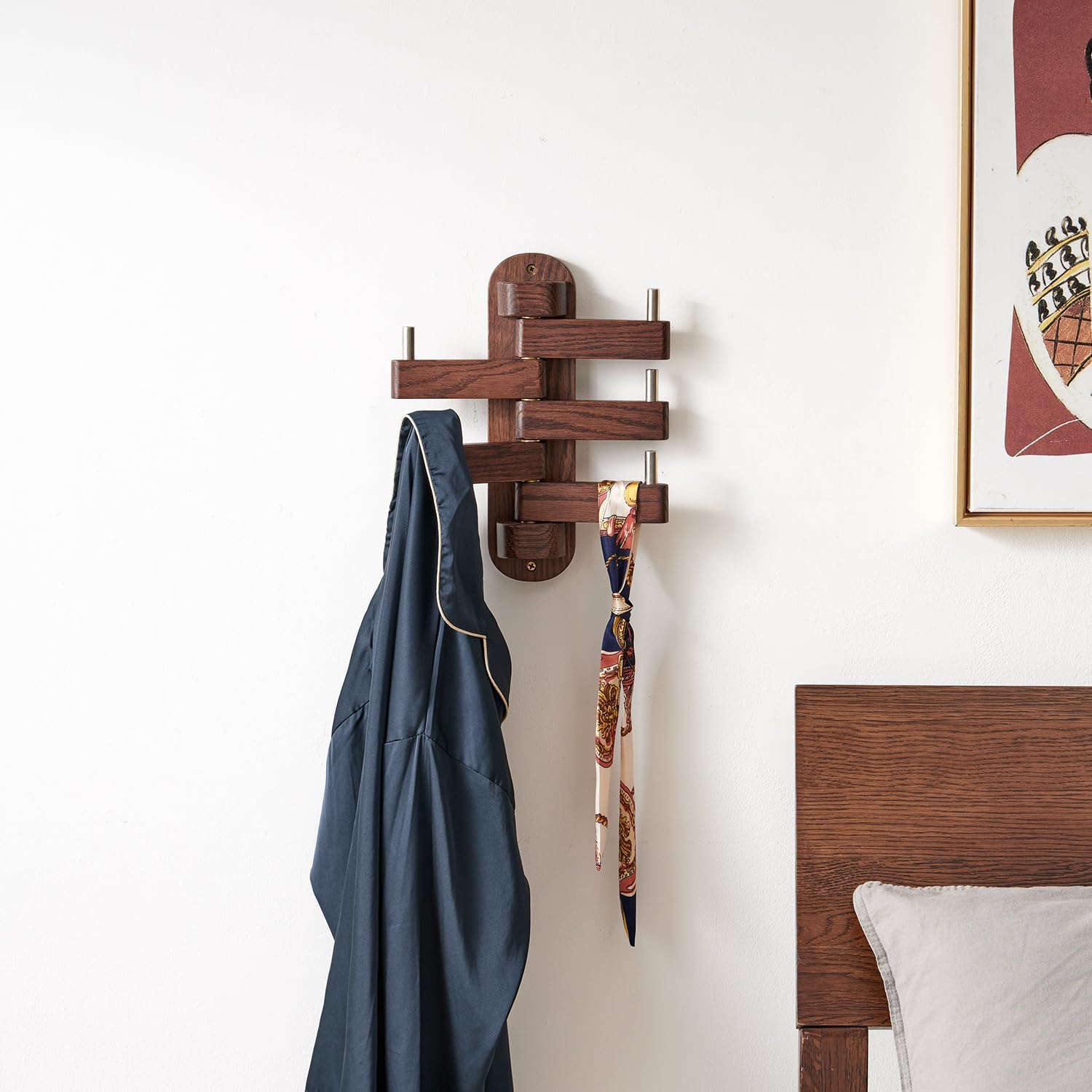 Rsuwiz Oak Wood Coat Hooks with 5 Swivel Arms 1
