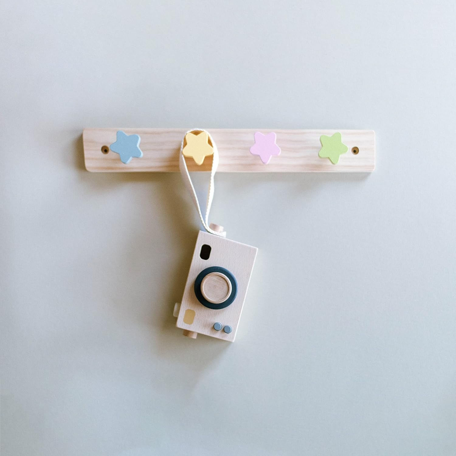 WonderBee Kids Coat Rack Wall Mount with 4 Star Pegs