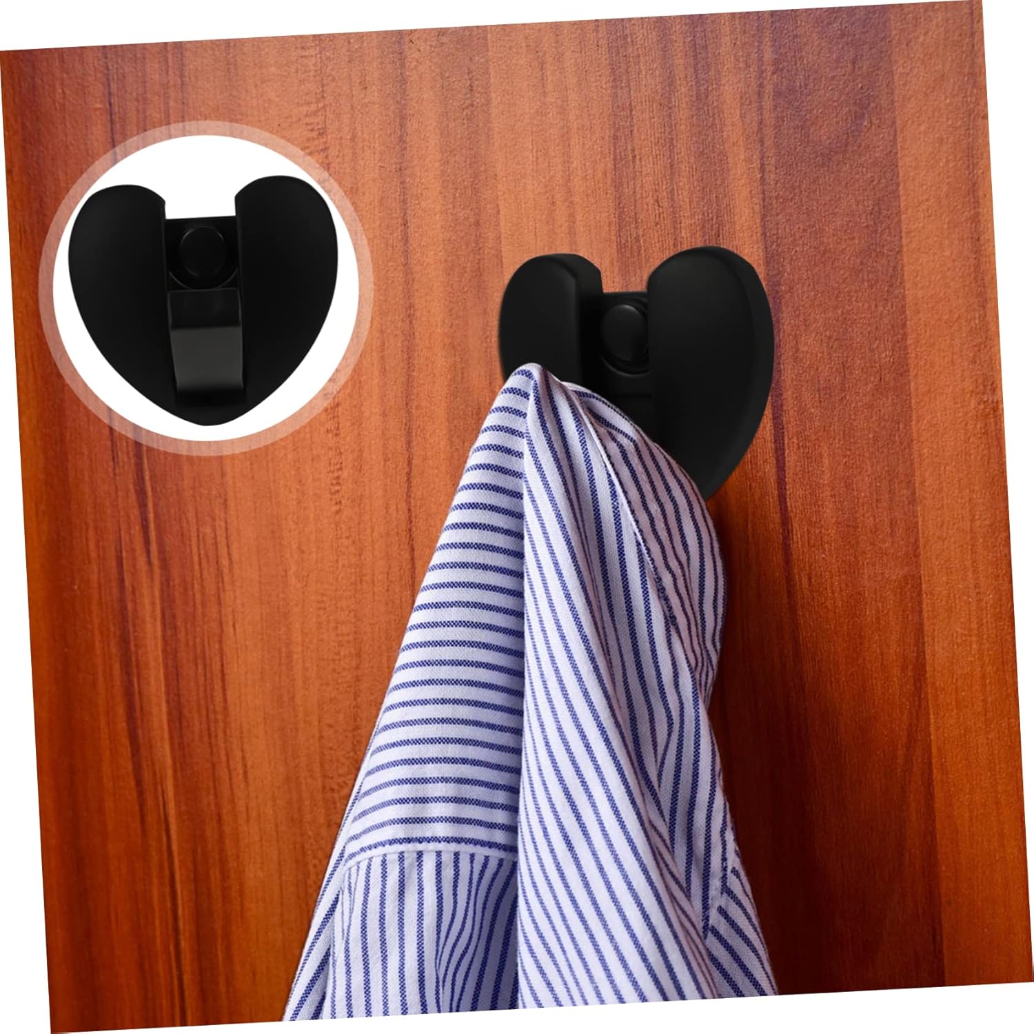 SOLUSTRE Wall Mounted Heart Shaped Foldable Towel Hook