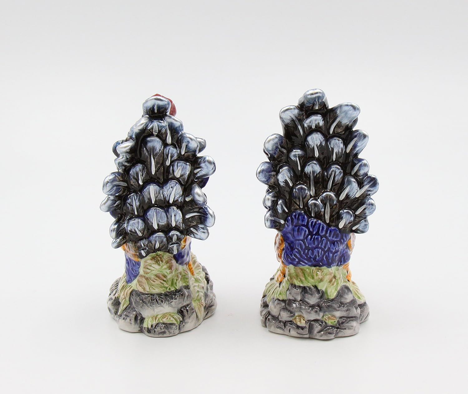 Appletree Design Barn Yard Rooster Salt Pepper Set 1